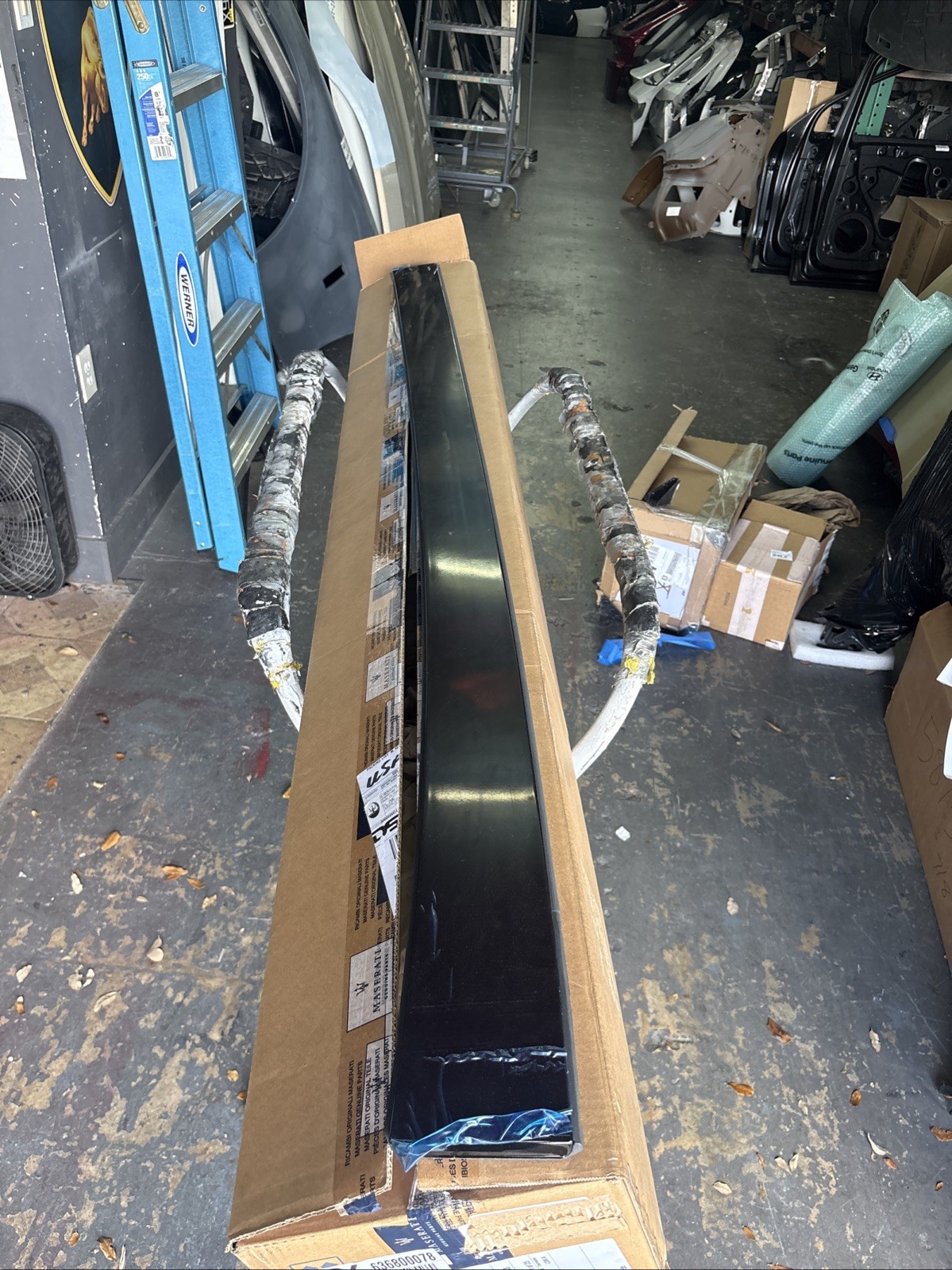 Maserati  Grecale 2024 Rh Roof Moulding  #3476