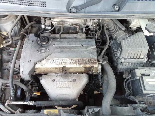 cintura di sicurezza posteriore sinistra 256005 HYUNDAI TRAJET FO 2.0 GLS 2000 - Foto 13 di 15