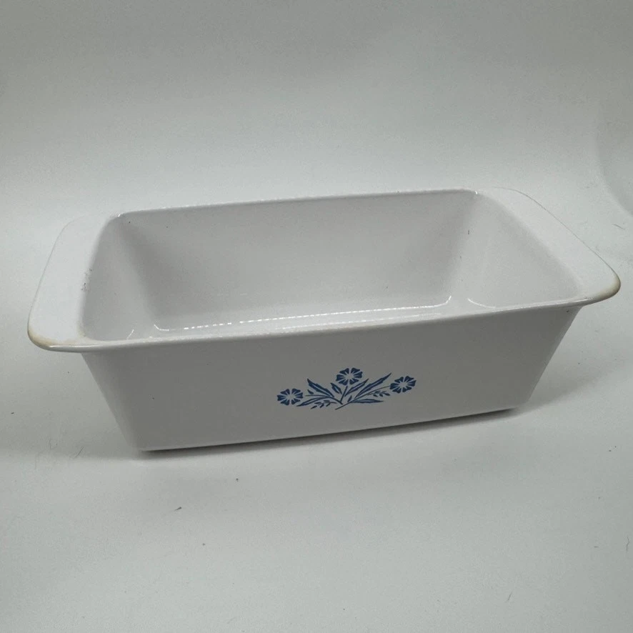Corning Ware Blue Cornflower P-315-B Vintage Loaf Pan 9x5 Oven Safe USA