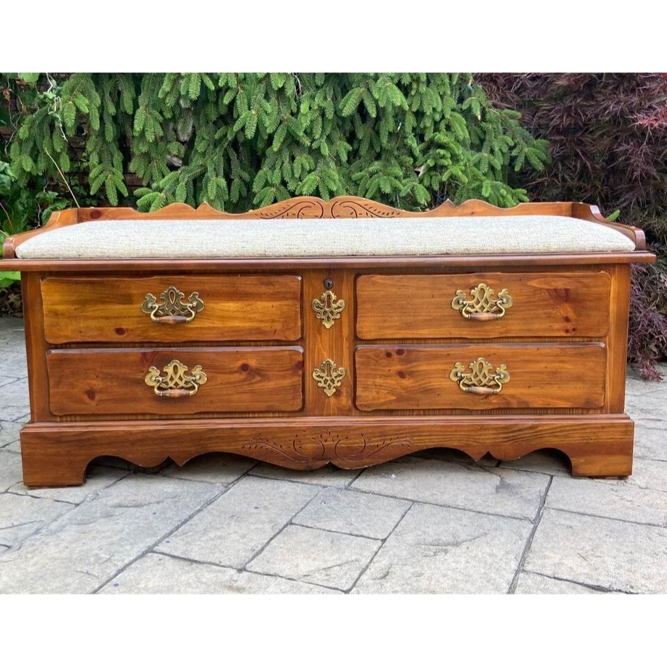 Wooden Cedar Lane Storage Chest Trunk With Key 2008 LOCAL PICKUP eBay