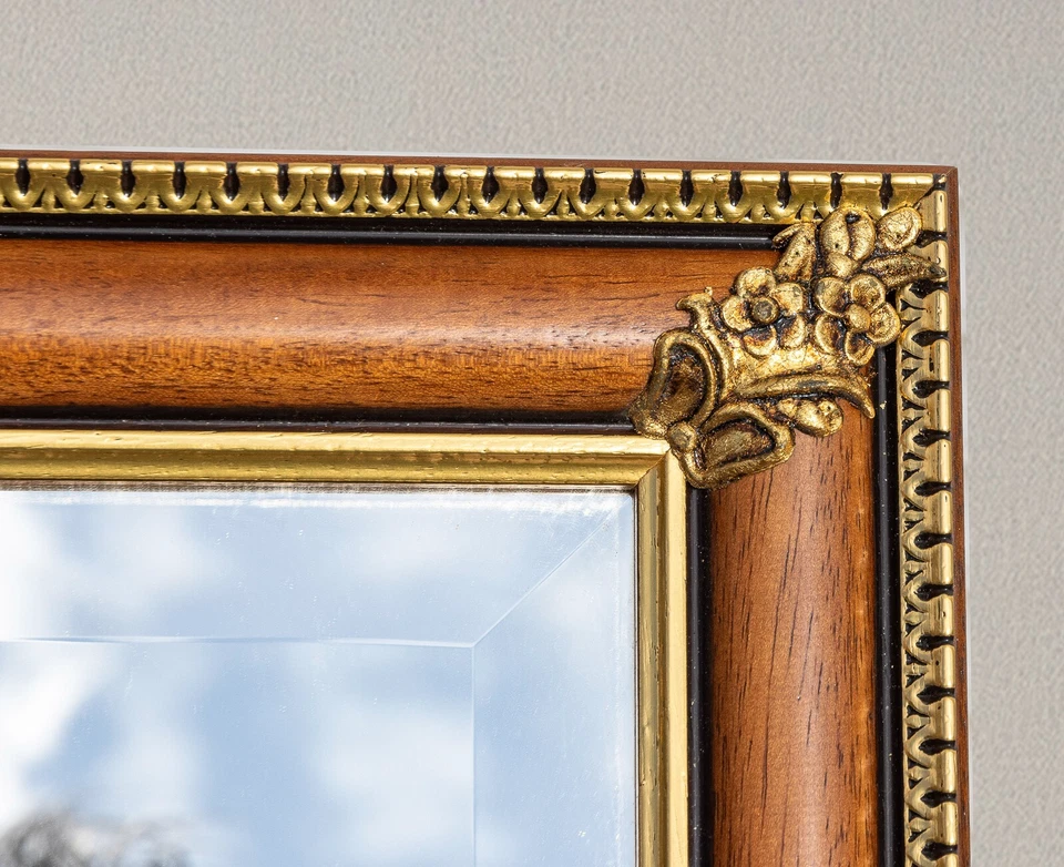 Grand miroir rectangulaire avec cadre doré. - Photo 2/3