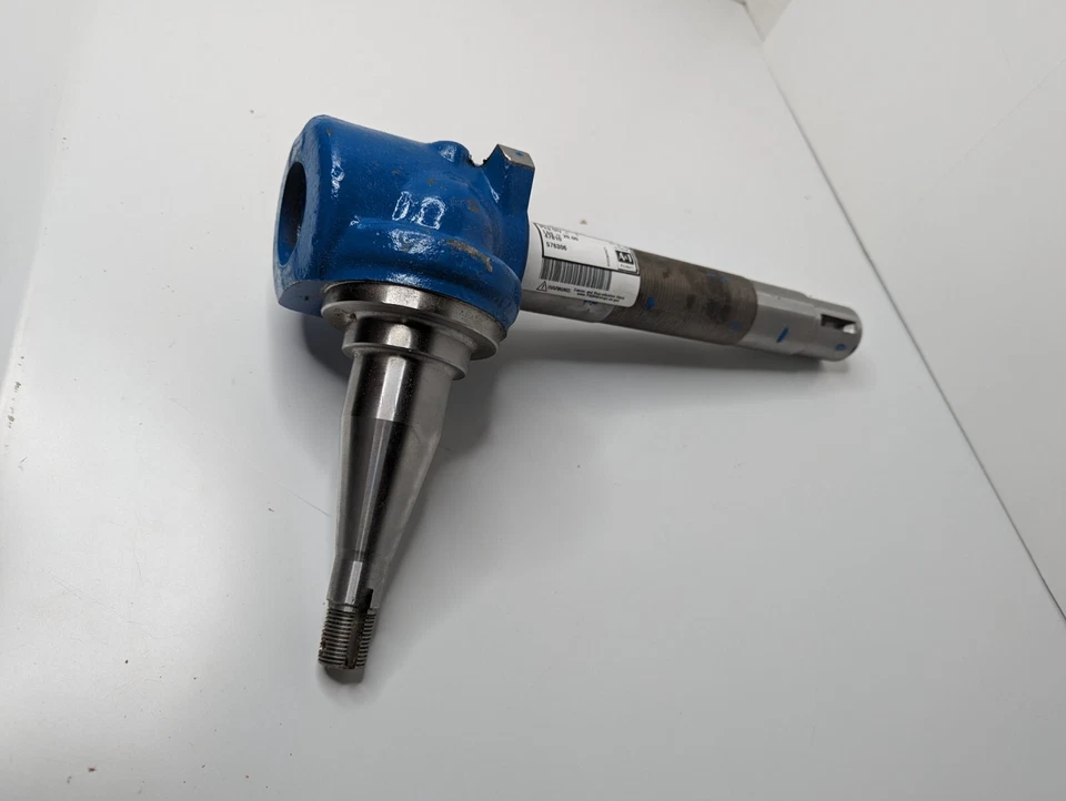 A&I Genuine Part C5NN3105M SPINDLE (RH) - Image 3 of 4