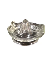 Vintage Clear Glass Fruit Juicer Reamer Ring Handle Spout Ribbed