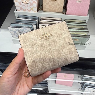 新品◆COACH◆SIG PVC SM Wallet◆三つ折り財布 COACH（コーチ） 財布 レディース 三つ折り 折財布 アウトレット