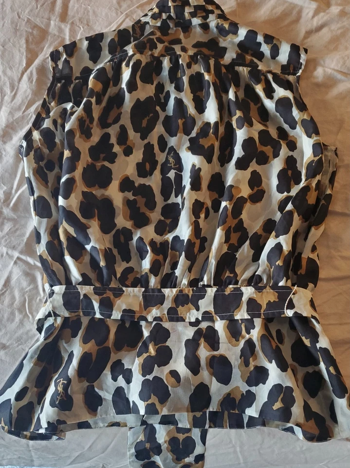 YVES SAINT LAURENT - YSL Blusa Estampado Leopardo 100% Seda Gasa con Lazo F38 Foto 3 de 4