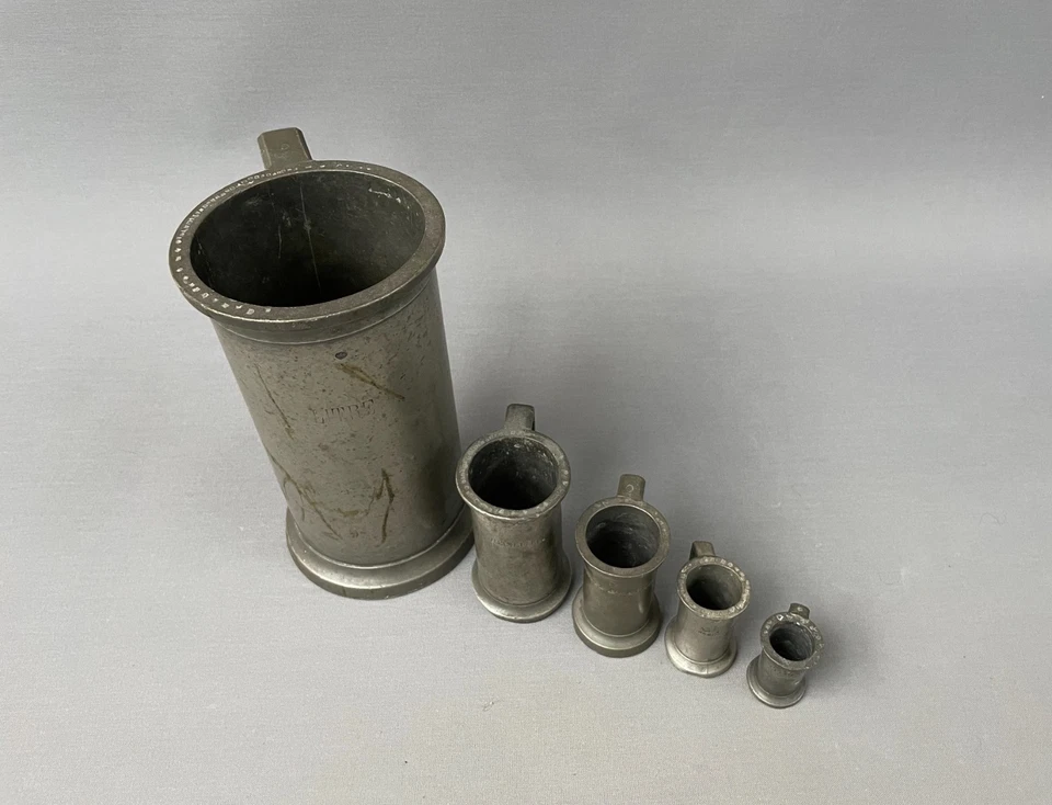 Mesures en étain - Photo 3/4