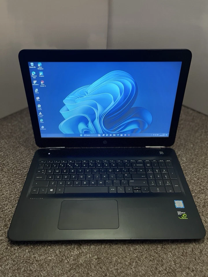 HP Pavilion Gaming - 15.6'' i7 16GB 128GB SSD + 1 TB GeForce GTX 1050 Win11 - Image 2 of 4