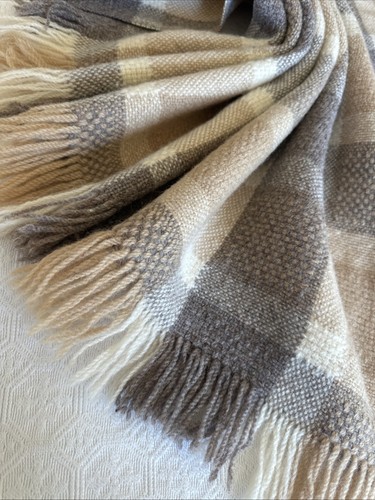 Vtg Pendleton Pure Virgin Wool Fringe Throw Blanket 66x52 Gray Beige Plaid USA - Picture 5 of 24