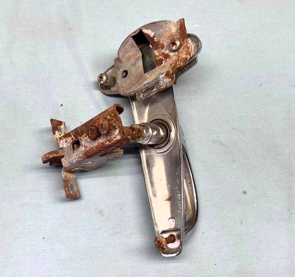 Oldsmobile 1949 manija de bloqueo de maletero bisel accionamiento hidráulico - Hot Rod Rat Rod Foto 2 de 4