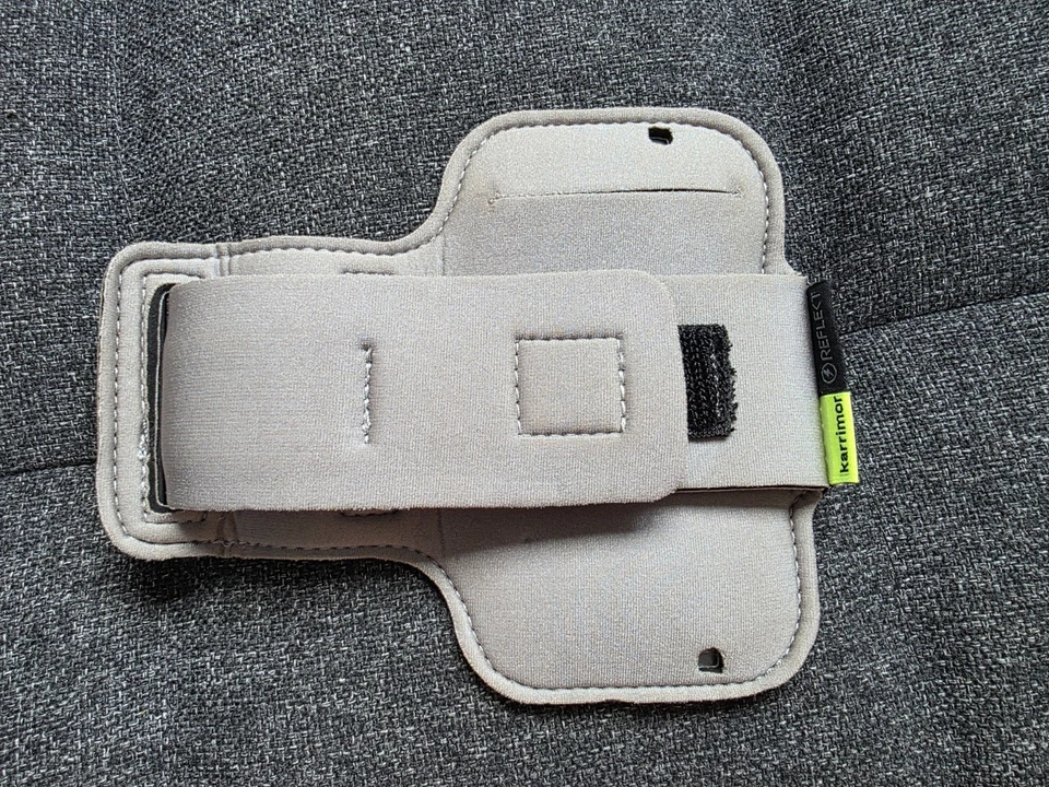 Karrimor X Lite Reflective Arm Band Running For iphone 6 and 7, etc - Image 3 of 3