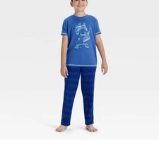 Cat & Jack Size XS (4/5)  2pc Short Sleeve Graphic T Shirt And Pants Pajama Set