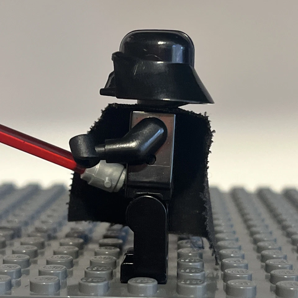 LEGO Star Wars Darth Vader Light-Up Lightsaber Not Working sw0117 - 1U - Image 4 of 4