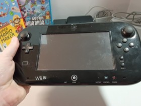 Wii U Console And Gamepad 32GB Bundle With Super Mario Maker - Mario 3d World