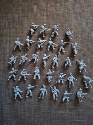 Warlord Games: Bolt Action - German Grenadiers (33+3)