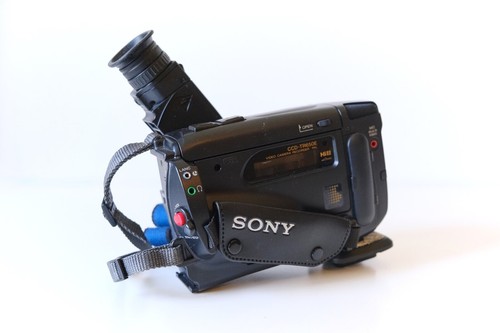 Sony Handycam CCD-TR650E Hi8 Camcorder 8mm Videocamera Registratore + Accessori - Foto 12 di 24