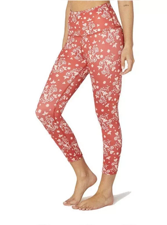 beyond-yoga high waisted capri batik blooms leggings