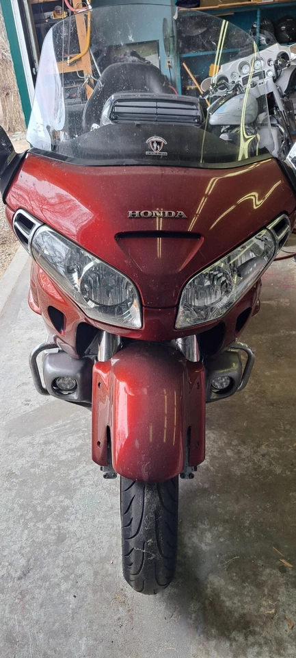Honda: Gold Wing - Image 2 of 4