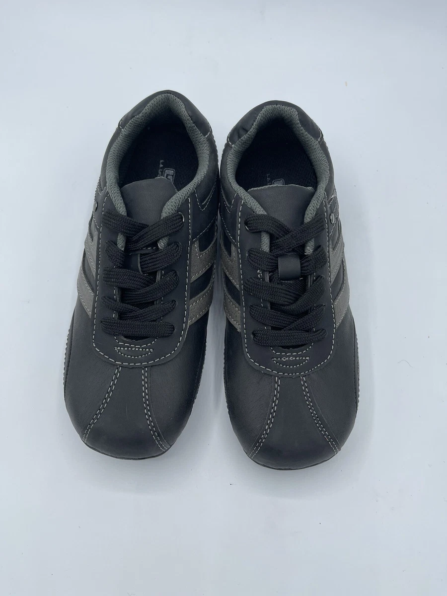 La underground shoes sale