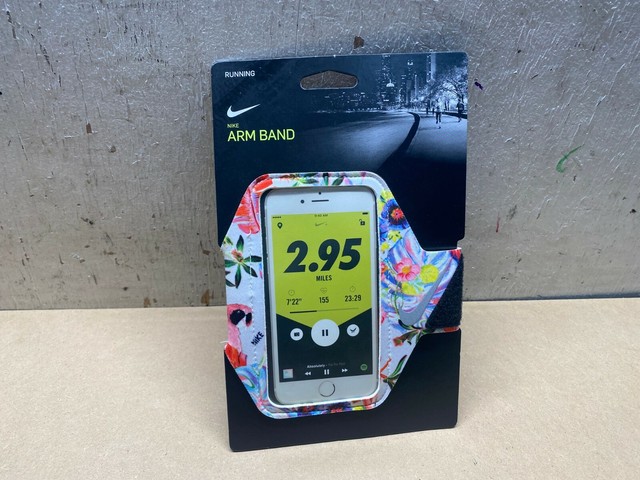 nike lean running armband