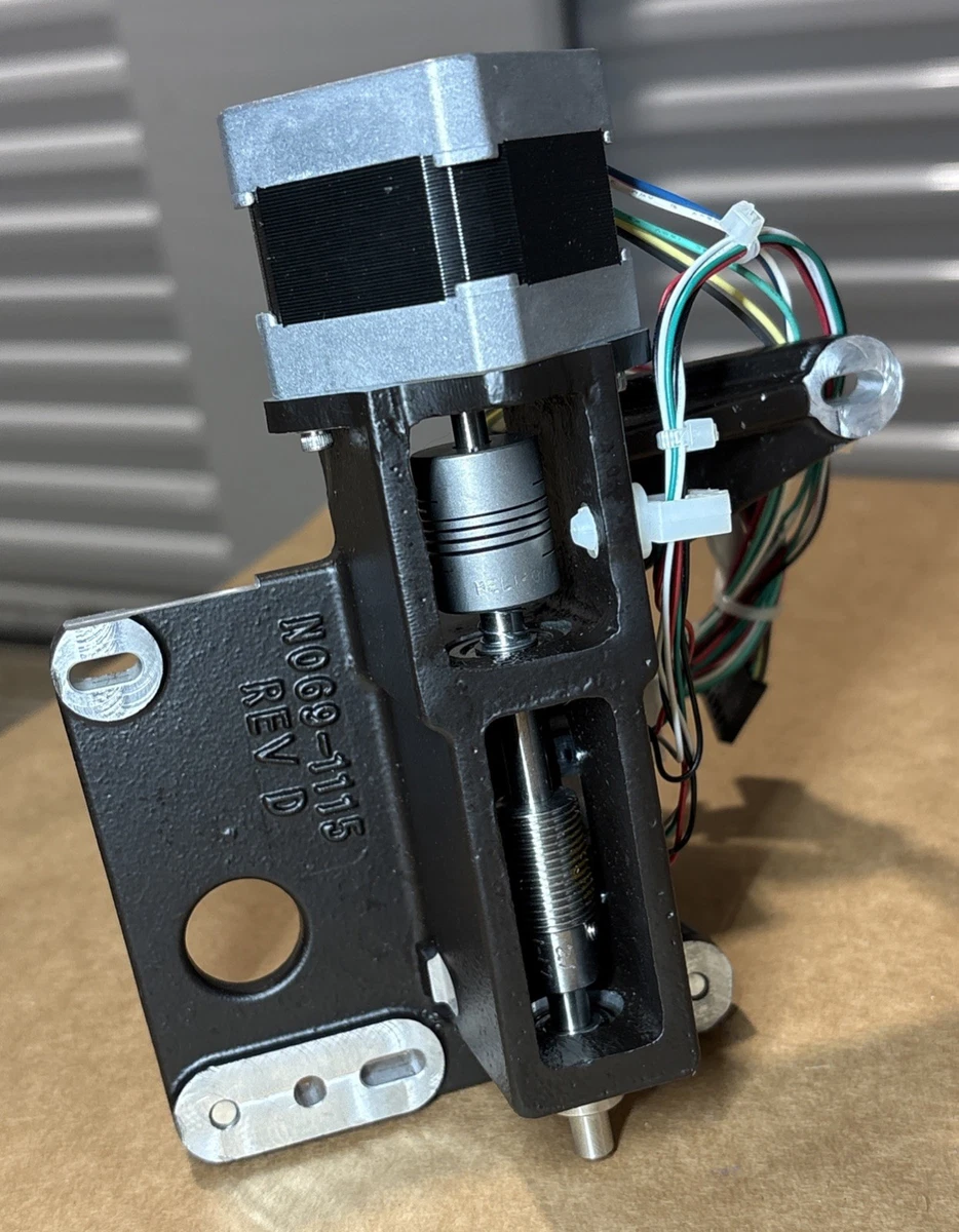 Vexta Stepping Motor PX244-04AA-C5 DC24V photo 2