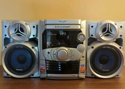Panasonic SA-AK220 Stereo System 5 CD Changer AM/FM CD Player with