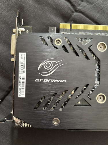 GIGABYTE AMD Radeon R9 380 4GB GDDR5 Graphics Card (GVR938G1GAMING4GD) - Picture 2 of 3