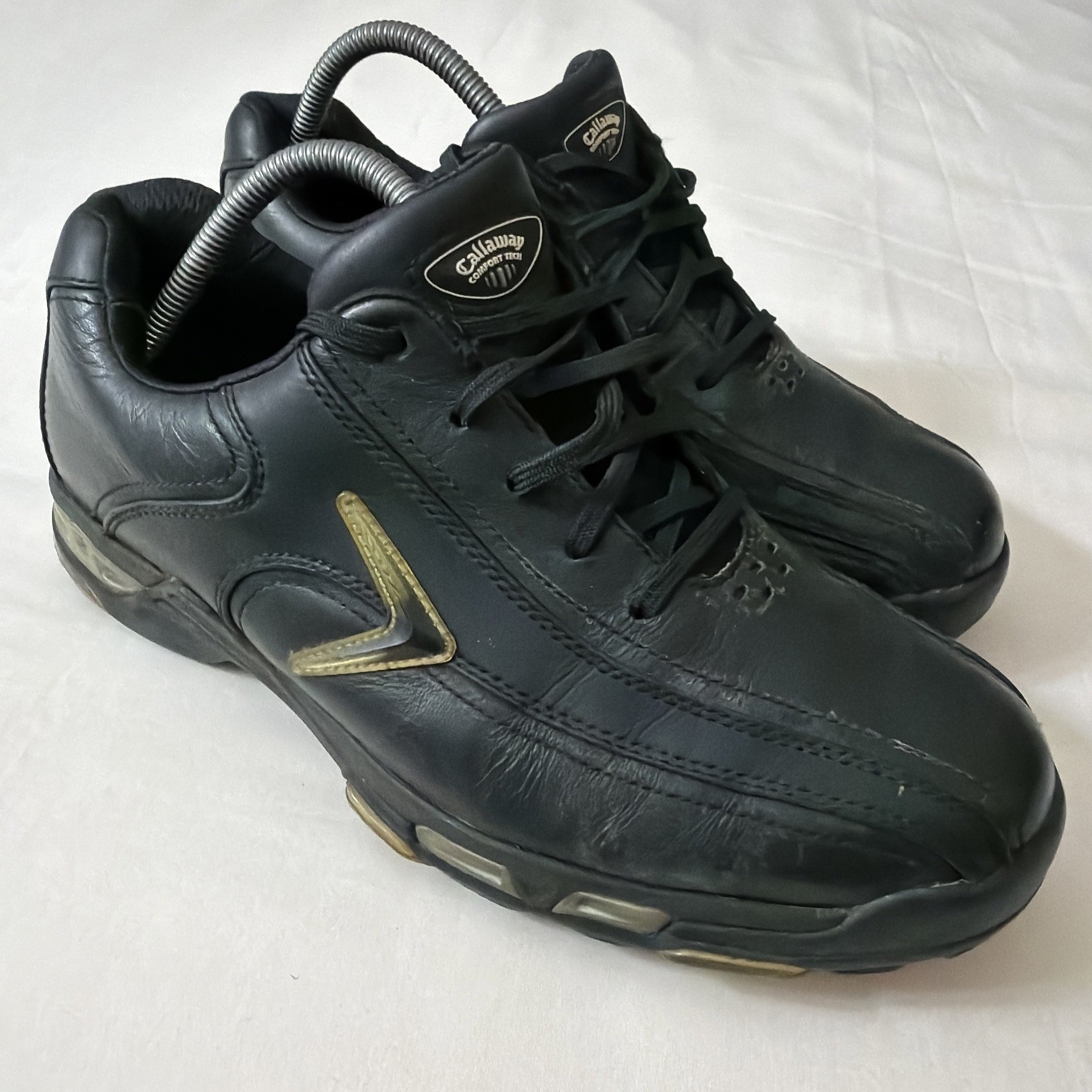 Size 9 Gently Used Shoes Turf