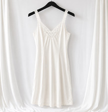 Vanity Fair Full Slip 10-720 Lace Trim V Neck Size 36 White Vintage Lingerie USA