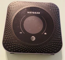 NETGEAR Nighthawk Ml 4G LTE Mobile Hotspot Router Black Used