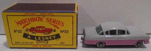 A Lesney PRODUCT Matchbox Series 1-75 #22 VAUXHALL CRESTA W/Box MADE IN ENGLAND