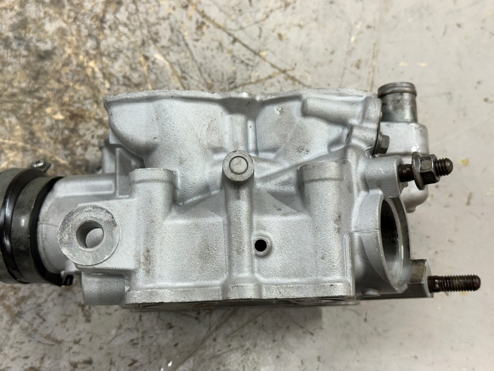 2009 Kawasaki KX250f cylinder head kx 250f exhaust cam tower valves eBay