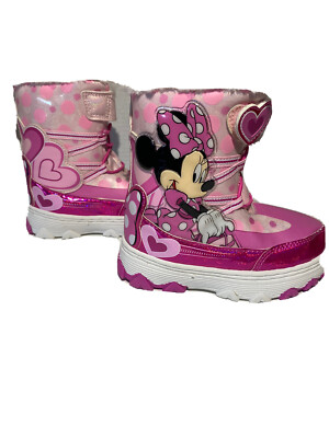 Disney Junior Minnie Mouse winter boots