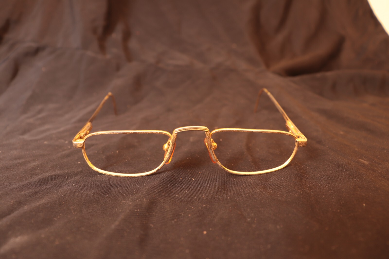 Vintage Rectangular Eyeglasses Frame Classic Gold… - image 4