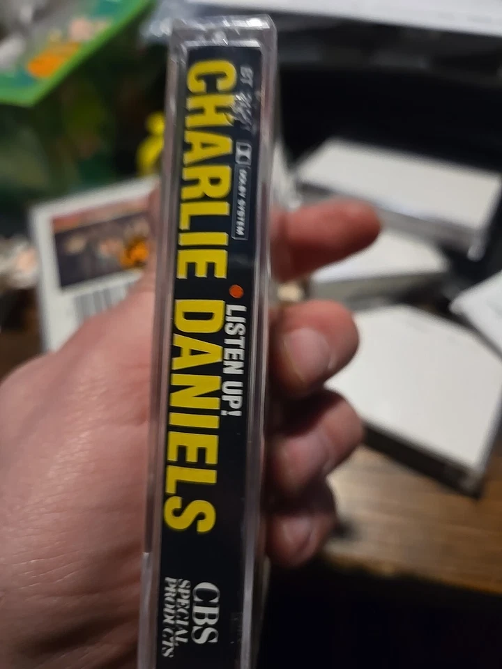 The Charlie Daniels Band Cassette Listen Up! 1990 Sealed Foto 3 de 3