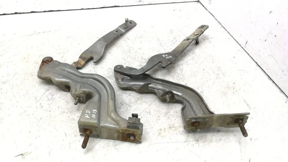 Alfa Romeo GT 2004 1.9JTD Motore Cofano Cerniere Diesel 110kW Foto 4 de 4