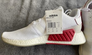 adidas gazelle silver green womens Adidas NMD R2 Primeknit White Black main image 0