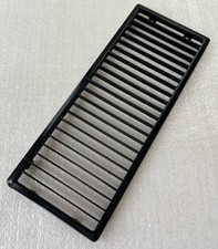 WB7X7150 Genuino OEM GE Downdraft Placa de ventilación Rejilla Negra Cubierta de Metal