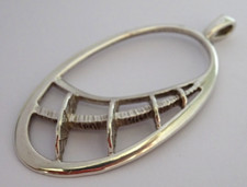 Fantastic Carrick Jewellery Ld solid sterling silver pendant