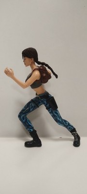 TOMB RAIDER LARA CROFT AREA 51 STATUE - FIGUR