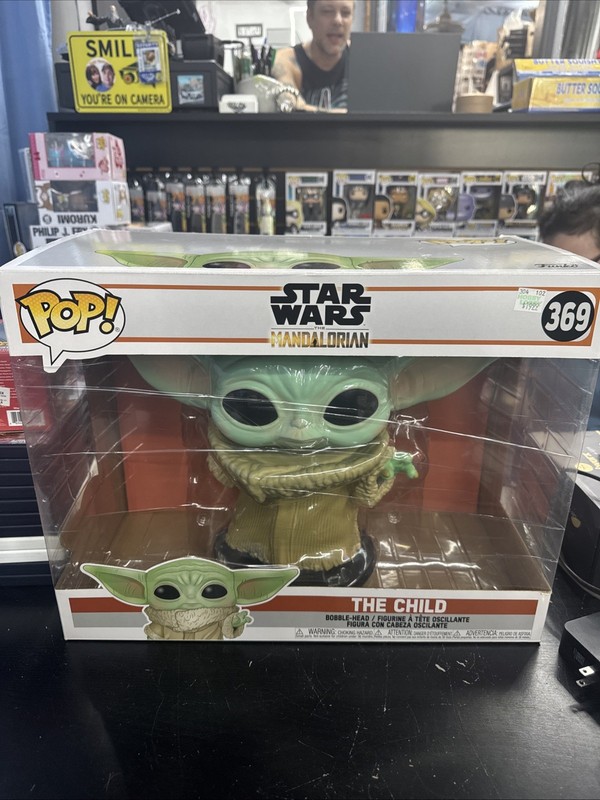 Funko Pop! Vinyl Jumbo 10 in: Star Wars - The Child (10 inch) #369 Mandalorian