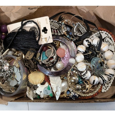 #ad #ad 2Lbs 15oz BROKEN MISMATCHED Junk Jewelry Lot for CRAFTING HARVESTING ART Lot D $25.00
