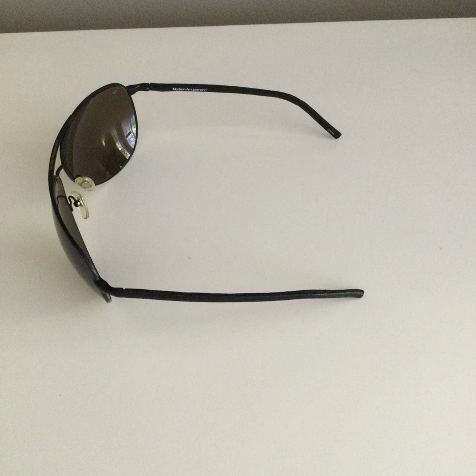 Hecho a mano para gafas de sol originales con montura negra de metal Penguin Foto 3 de 4