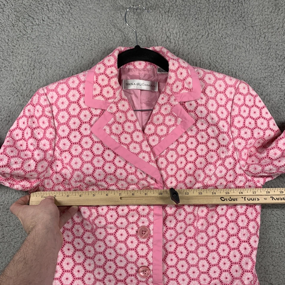 Chaqueta Blazer Dana Buchman Mujer Talla 6 Rosa Blanco Audaz Geométrica Ojales Foto 2 de 4