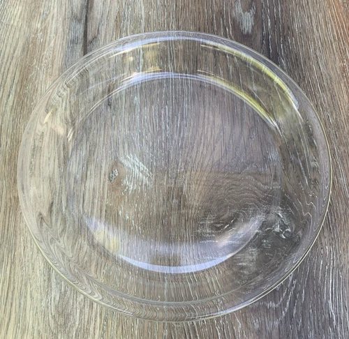 Pyrex 9 Inch 209 Pie Plate/Pie Tart Baking Dish - Clear Glass - MINT