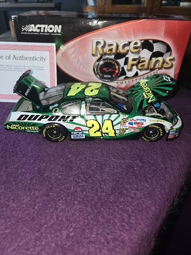 JEFF GORDON #24 DUPONT/ NICORETTE 2006 MONTE CARLO COLOR CHROME NEW - Picture 3 of 9