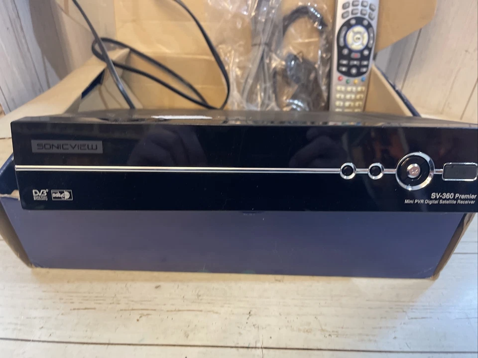 Sonicview SV-360 Premier Mini PVR Digital Satellite Receiver With Sv-360 Control - Image 2 of 4