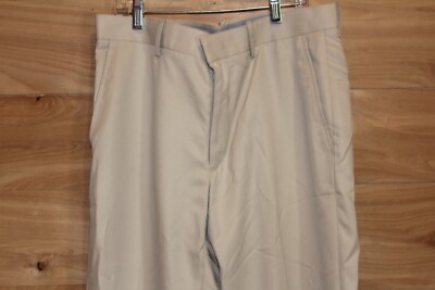 Jack Nicklaus Men's Pants Golf Flat Front Beige Size 30 x 32