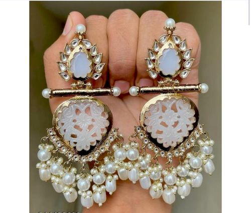 Boucles d'Oreilles Bollywood Dorées Indiennes Cloche Jhumka Couleur Or Boucle Petite