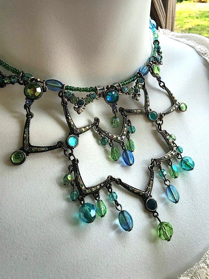 Ожерелье Sweet Romance трехуровневый бирюзовый, синий, зеленый, кристалл памяти провода слоистый - Изображение 4 из 4