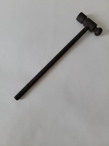 Antique Miniature Metal Mallet Hammer 4.5"L - Picture 13 of 17